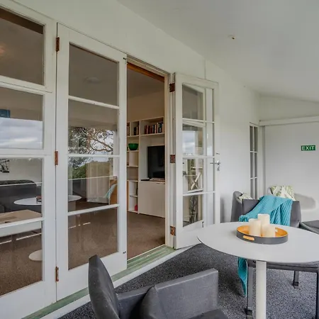 Muriwai Lodge Exterior photo