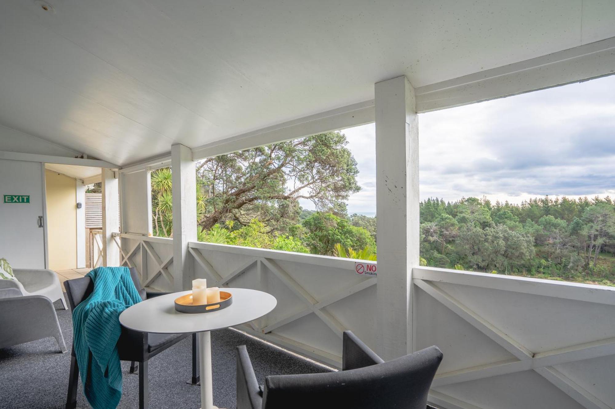 Lodge Muriwai *